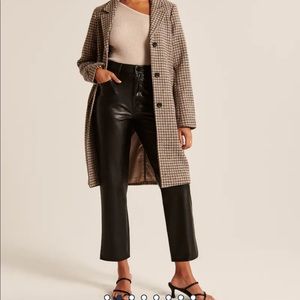 Abercrombie Curve Love Vegan Leather Ankle Straight Pant